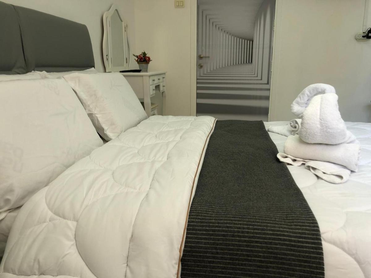 Sea Line Hotel From R&A Group Bat Yam Luaran gambar